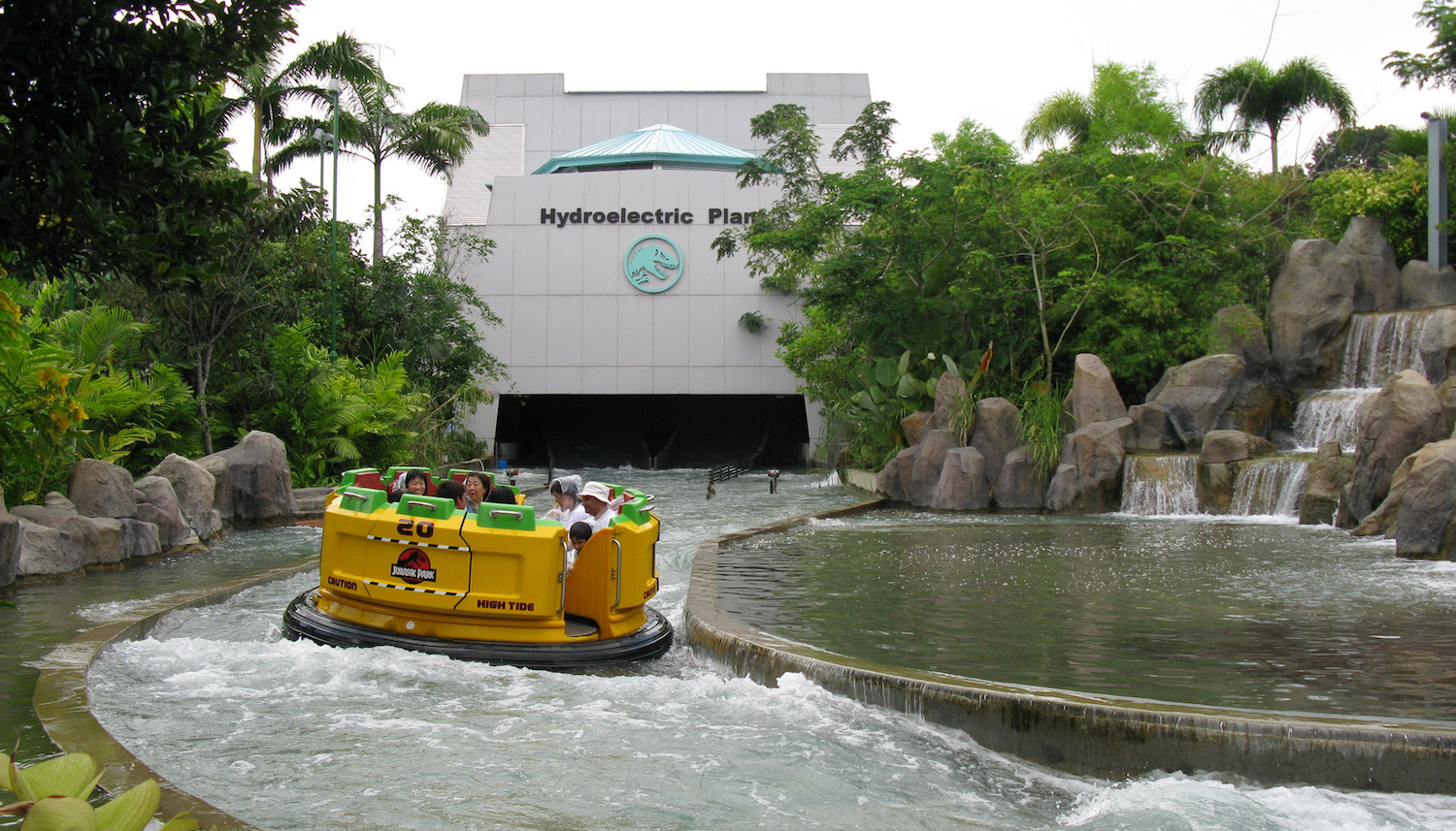 universal studio singapore jurassic park